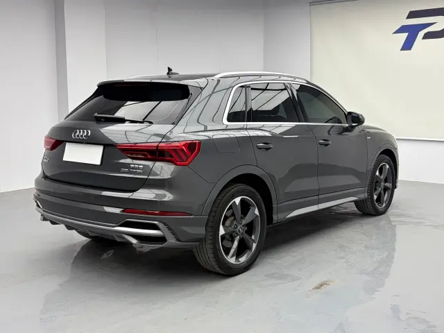 Audi Q3 — Фото автомобиля 17