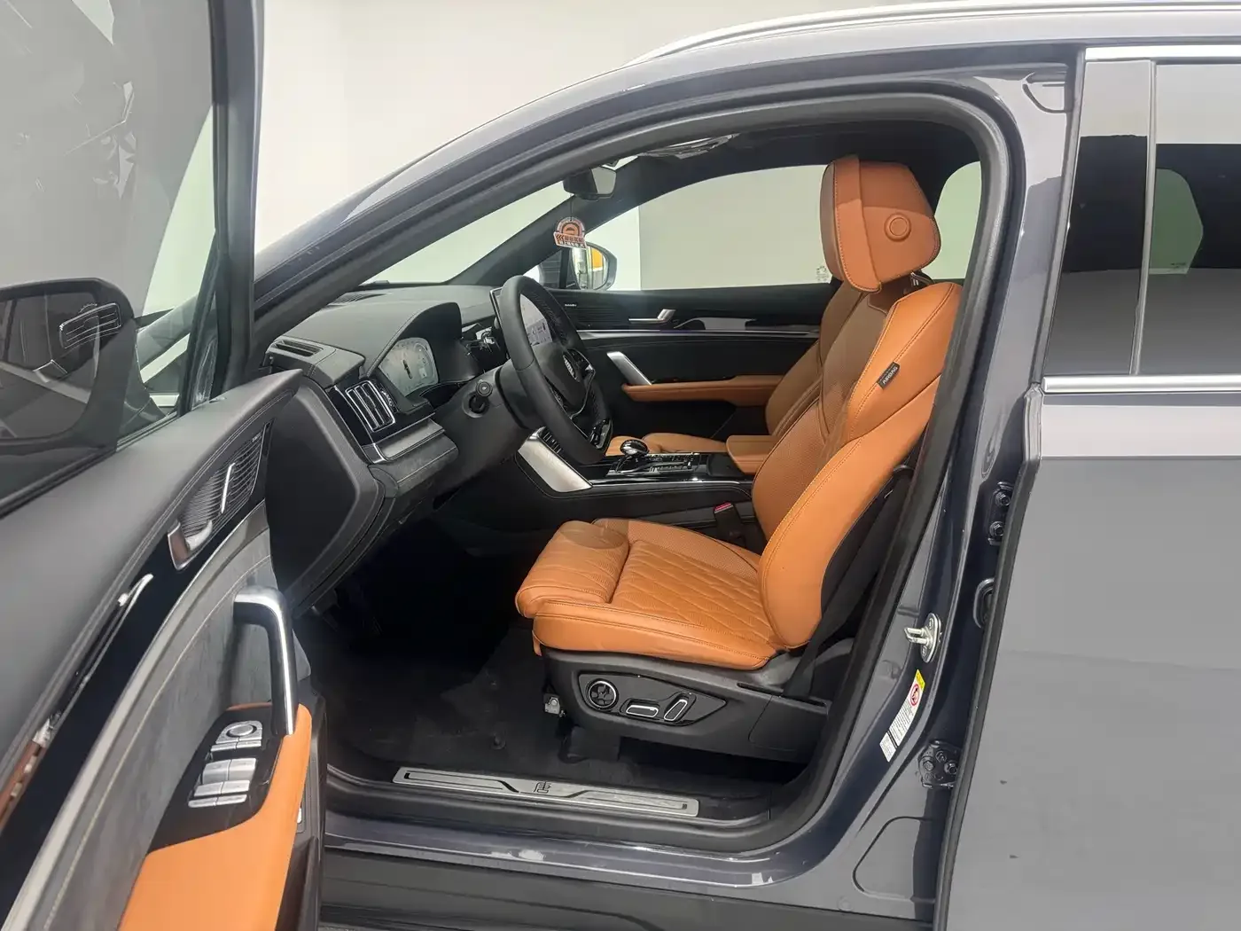 BYD Tang New Energy 2022 EV 730KM Premium — Фото автомобиля 11