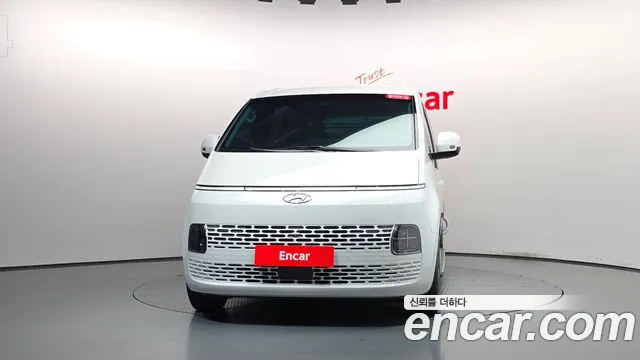 Hyundai Staria — Фото автомобиля 3