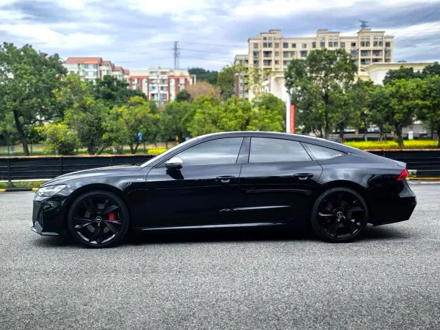 Audi A7 — Фото автомобиля 5