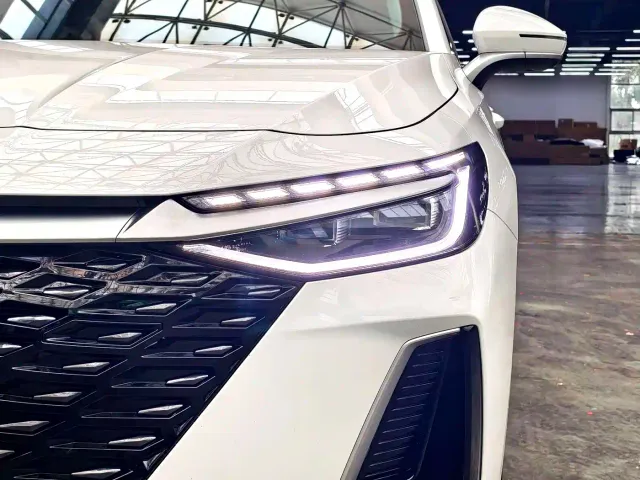 Chery Arrizo 8 — Фото автомобиля 15