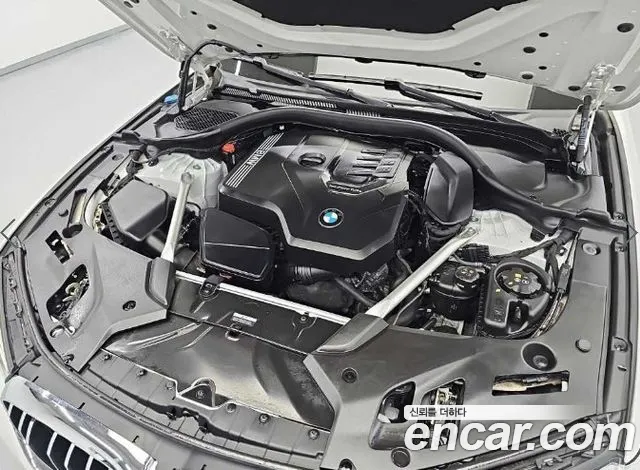 BMW 5-Series — Фото автомобиля 5