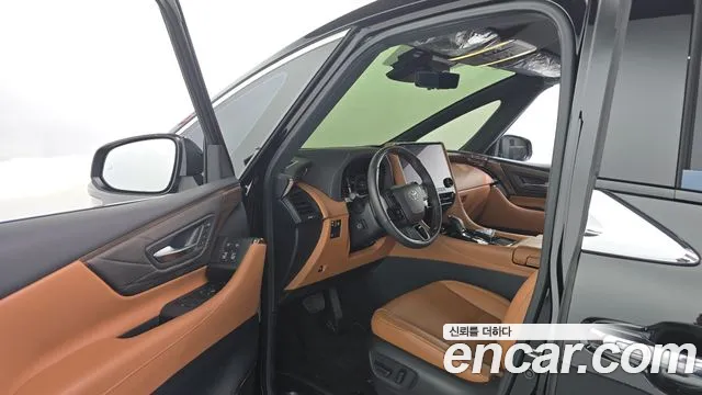 Toyota Alphard — Фото автомобиля 6