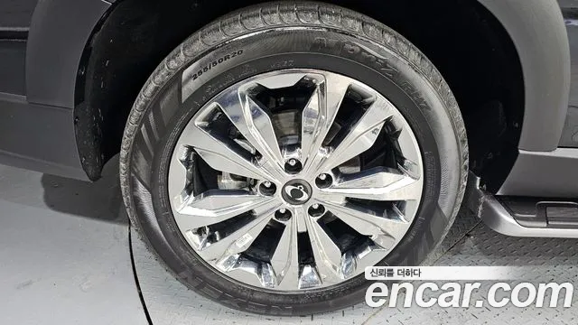 KG_Mobility_Ssangyong Rexton Rexton Arena Дизель 2.2 4WD — Фото автомобиля 5