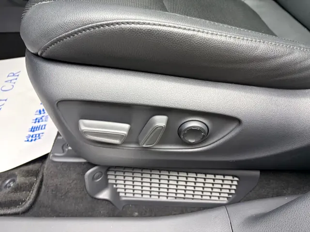 Toyota Granvia — Фото автомобиля 19