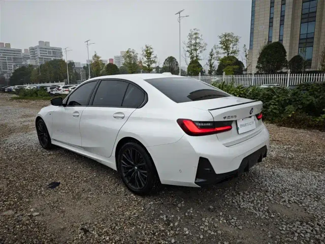 BMW 3 Series — Фото автомобиля 7