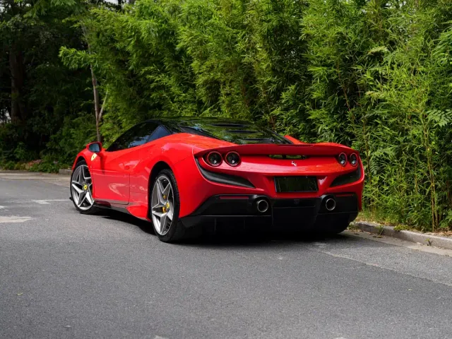 Ferrari F8 — Фото автомобиля 6