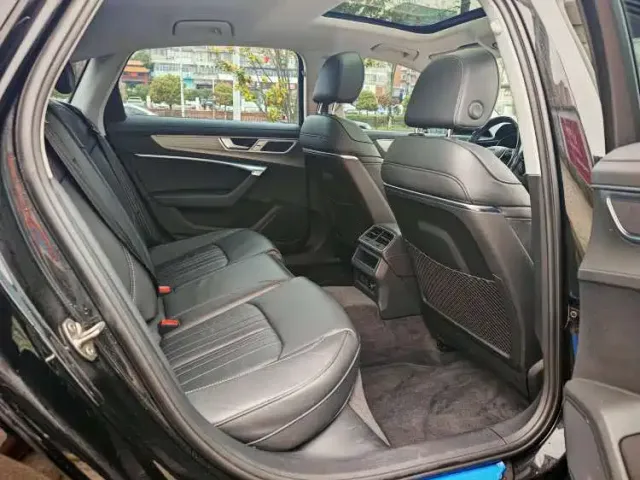 Audi A6L — Фото автомобиля 10