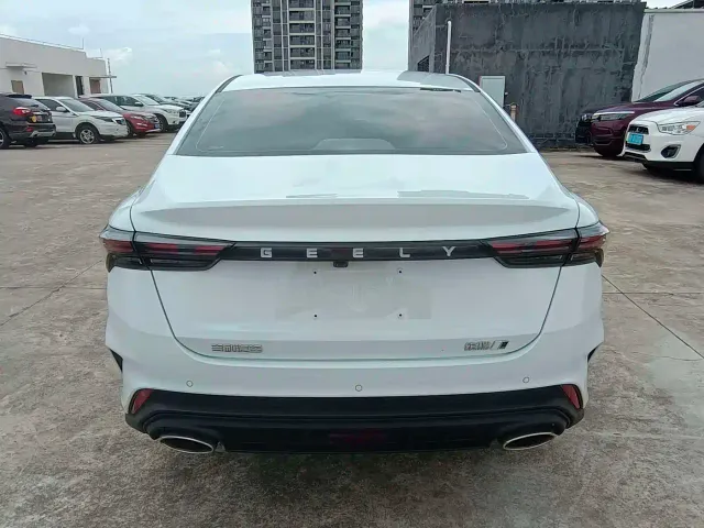 Geely Binrui — Фото автомобиля 12