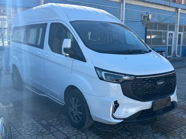 Ford Transit — Фото автомобиля 3