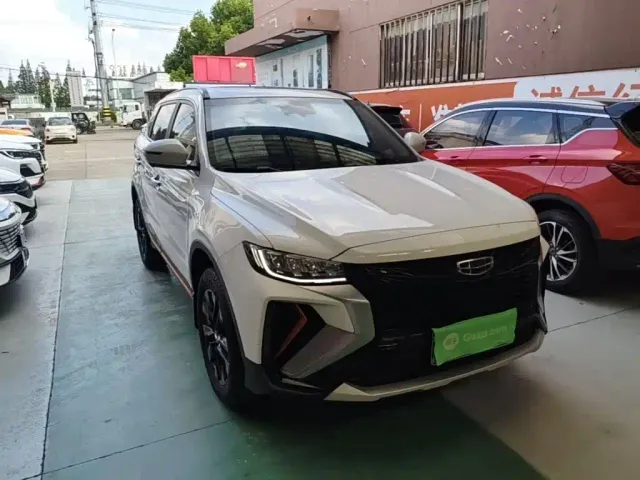 Geely Boyue — Фото автомобиля 3