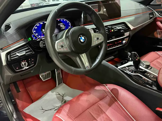 BMW 5 Series — Фото автомобиля 9
