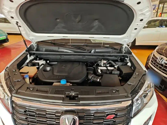 Changan CS75 — Фото автомобиля 19