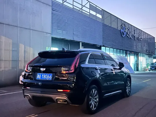 Cadillac Cadillac XT4 2022 28T FWD Luxury — Фото автомобиля 6