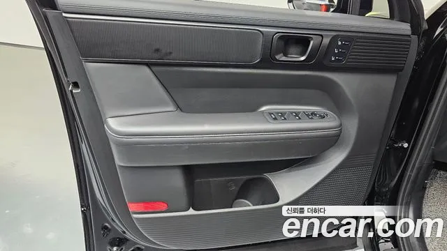 Hyundai Santafe Santa Fe (MX5) Бензин 2.5T 2WD — Фото автомобиля 20