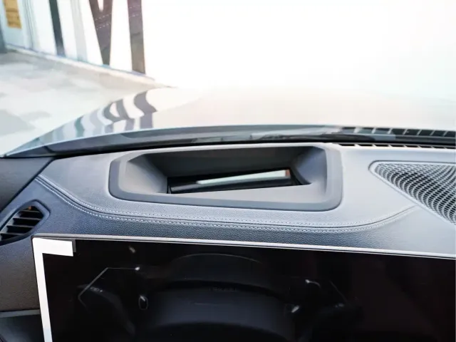 BMW 3 Series — Фото автомобиля 16
