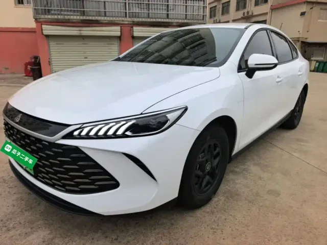 Фотография автомобиля — BYD Qin PLUS