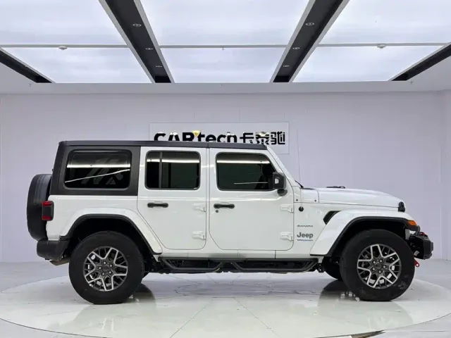Jeep Wrangler 4xe — Фото автомобиля 6