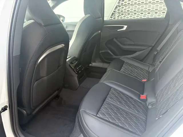 Audi A5L — Фото автомобиля 8