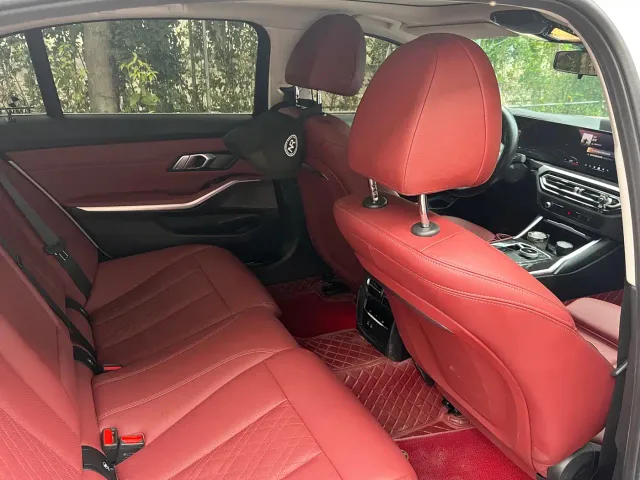BMW 3 Series — Фото автомобиля 8