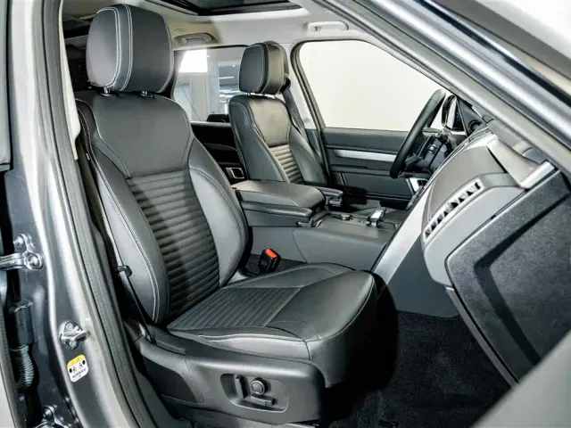 Land Rover Discovery — Фото автомобиля 20