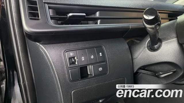 Hyundai Staria — Фото автомобиля 23
