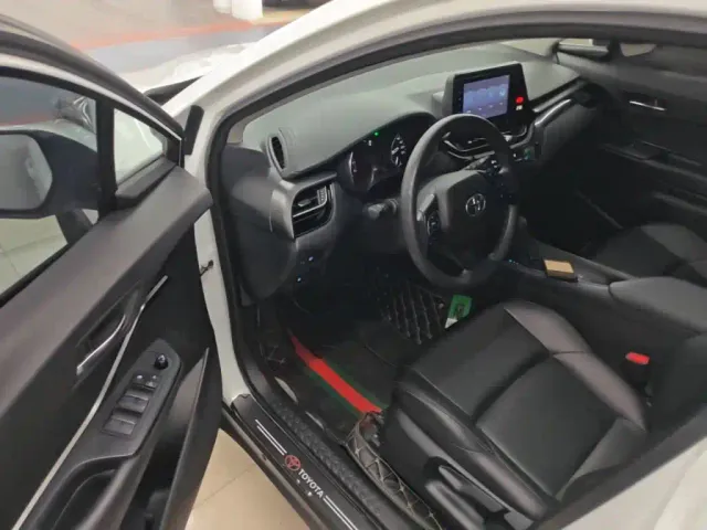 Toyota IZOA — Фото автомобиля 15