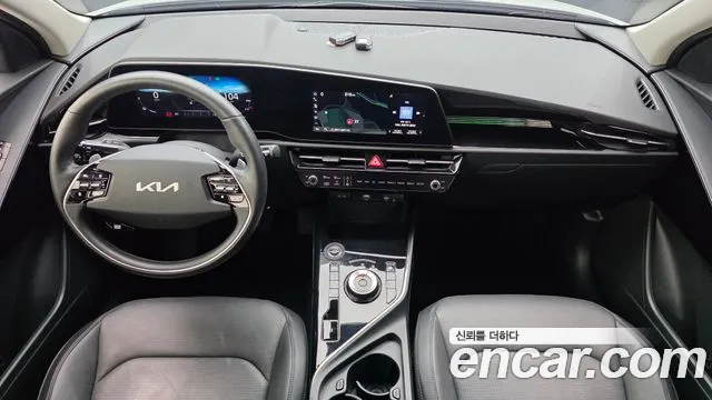 Kia Niro New — Фото автомобиля 10