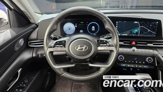 Hyundai Avante CN7 — Фото автомобиля 13