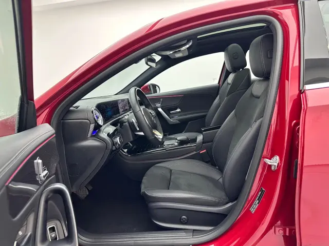 Mercedes-Benz A-Class — Фото автомобиля 18