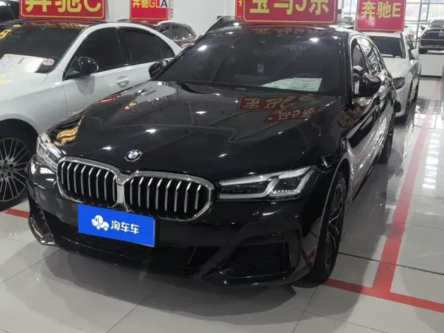 Фотография автомобиля — BMW 5 Series