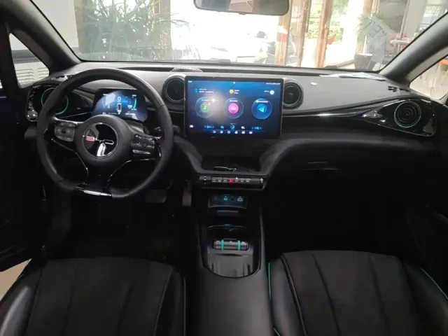 BYD Dolphin — Фото автомобиля 9