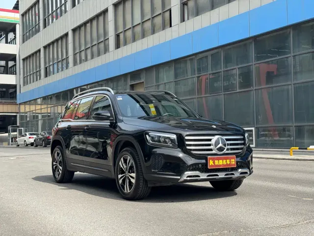Mercedes-Benz GLB-Class — Фото автомобиля 3