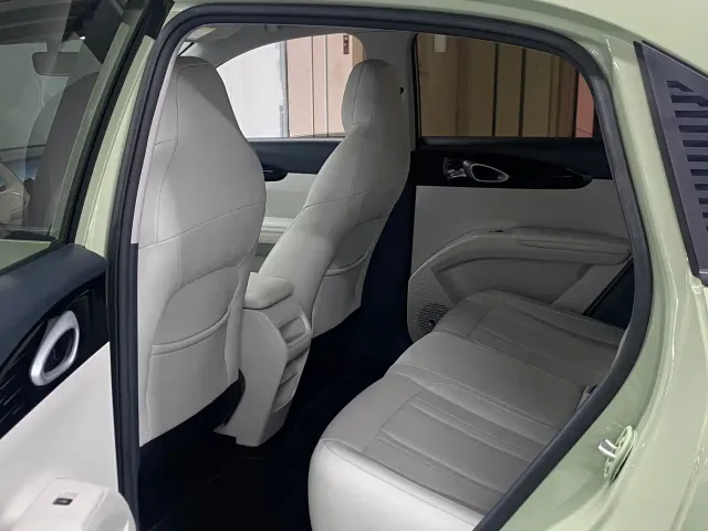 Geely Starry Wish — Фото автомобиля 11