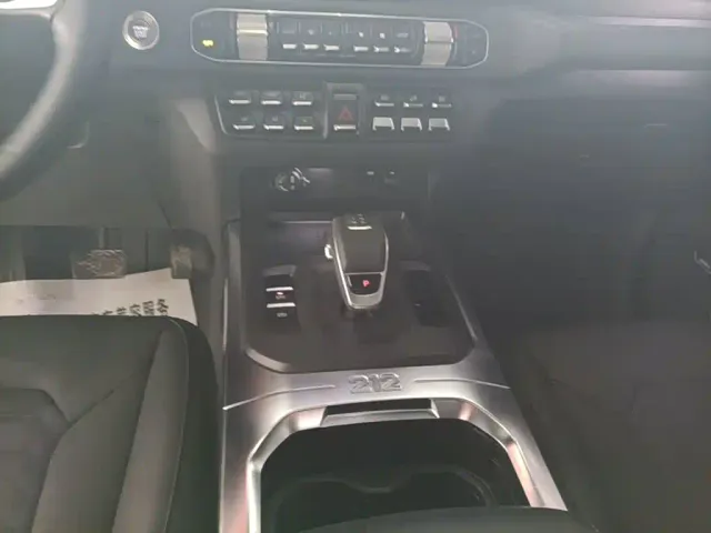 212 212 T01 2024 2.0T Mechanic — Фото автомобиля 13