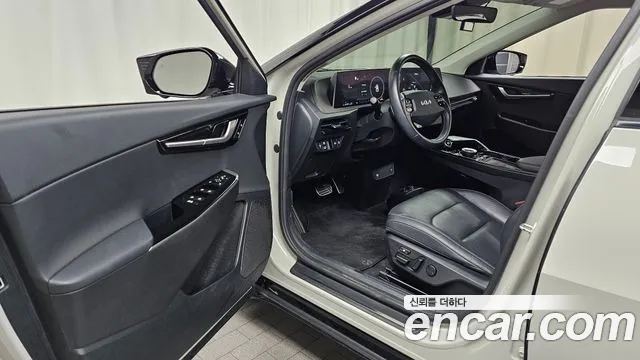 Kia EV6 — Фото автомобиля 8