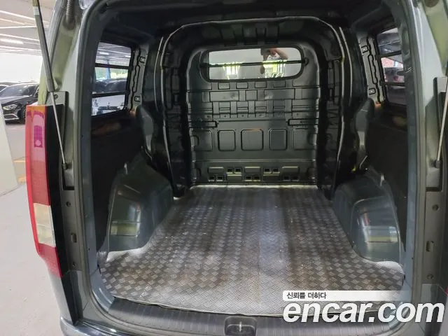 Hyundai Staria — Фото автомобиля 20