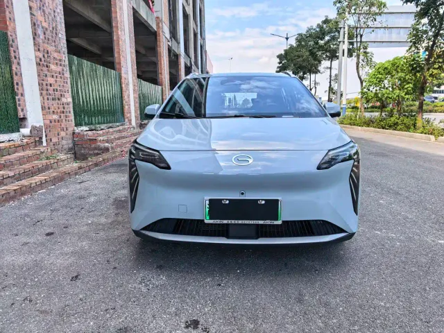 GAC Aion Y — Фото автомобиля 2