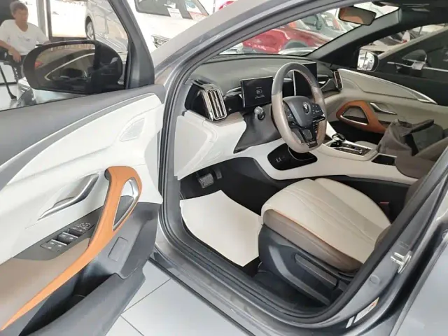 BYD Song Pro — Фото автомобиля 15