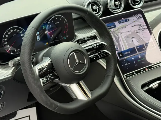 Mercedes-Benz C-Class — Фото автомобиля 15