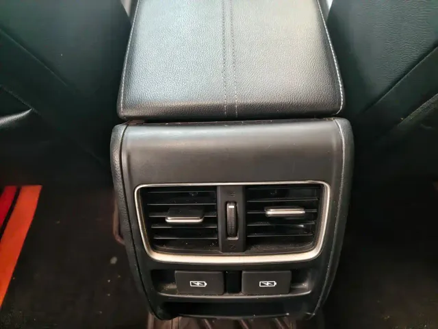 Honda Accord — Фото автомобиля 19
