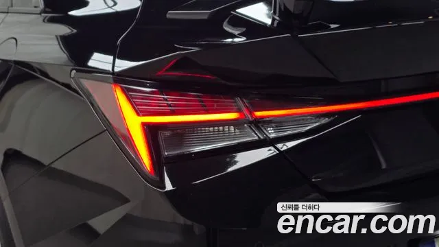 Hyundai Avante — Фото автомобиля 8