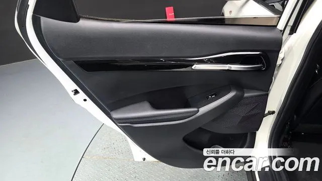 Kia Seltos Seltos Бензин 1.6 турбо 2WD — Фото автомобиля 25