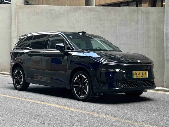 Toyota BoZhi 3X — Фото автомобиля 3