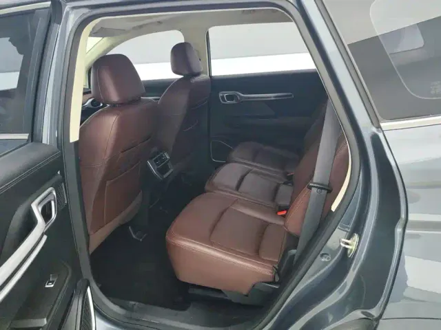 Geely Haoyue — Фото автомобиля 11