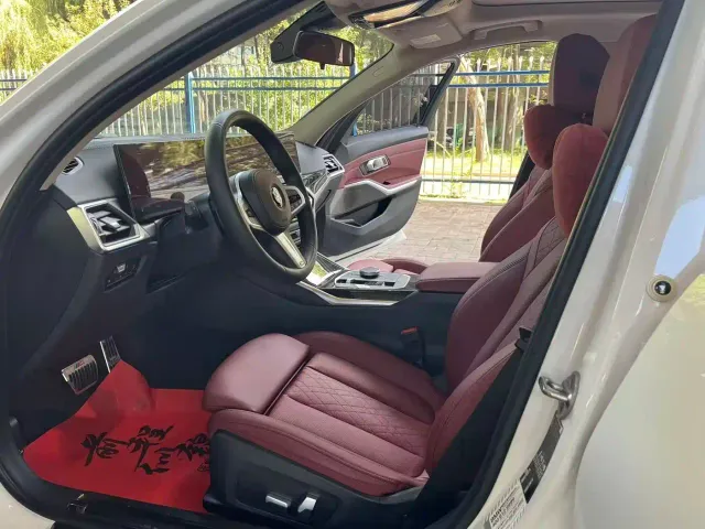 BMW 3 Series — Фото автомобиля 9