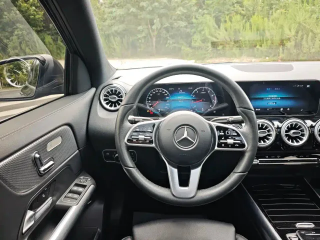 Mercedes-Benz GLA-Class — Фото автомобиля 16