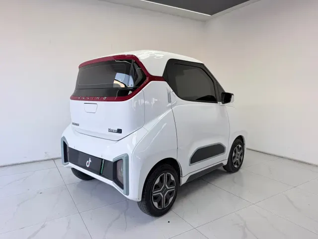 Wuling NanoEV — Фото автомобиля 7