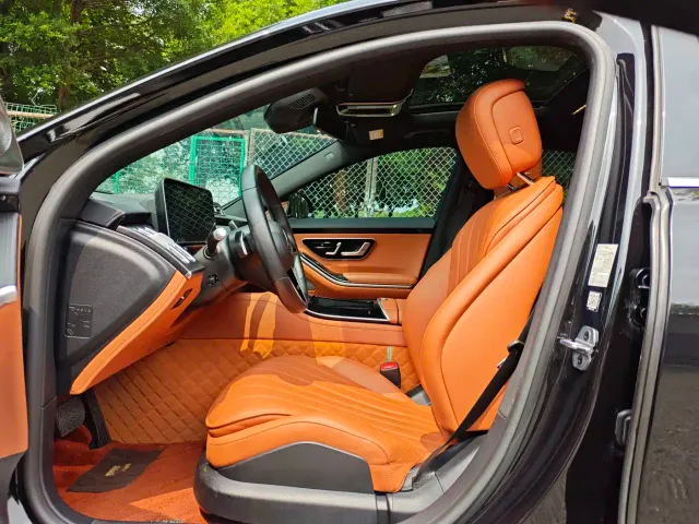 Mercedes-Benz S-Class — Фото автомобиля 5
