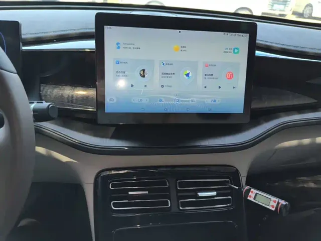 BYD Qin PLUS — Фото автомобиля 12